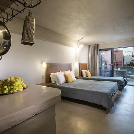 Erifili At Agora & *