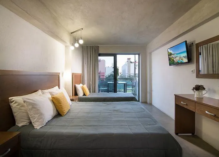 Erifili At Agora & * Sárti